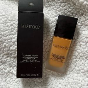 Laura Mercier Flawless Fusion Foundation - 5W1 AMBER